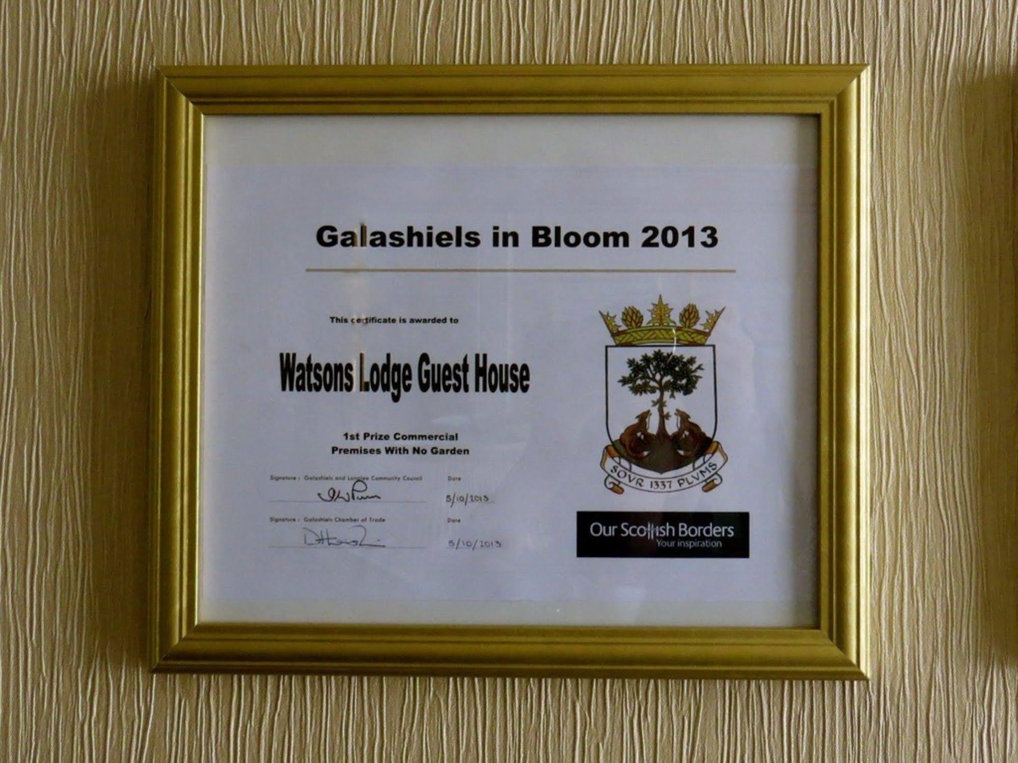 Watson Lodge Guest House Galashiels Extérieur photo